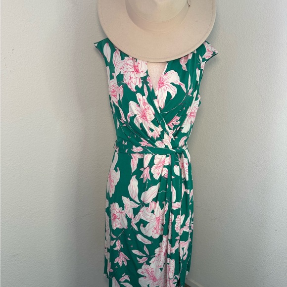 Eliza J Green and Pink V-Neck Wrap Dress - Picture 3 of 4